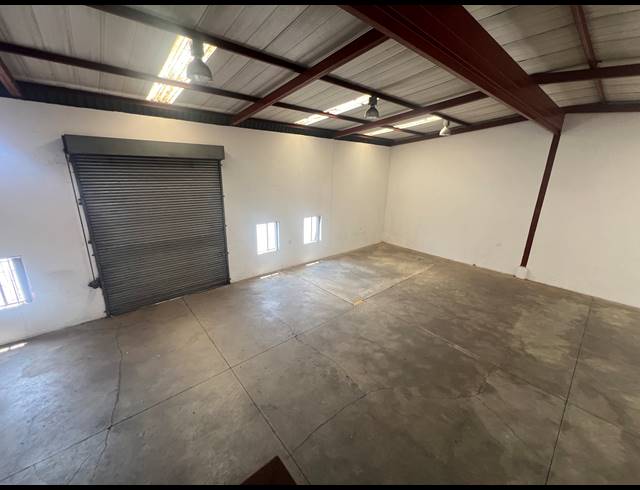 476M² WAREHOUSE TO LET IN KYA SANDS